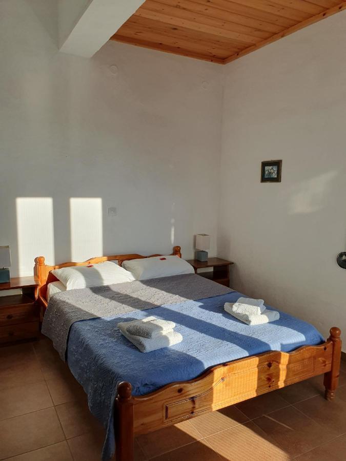 פראנגוקאסטלון Babis & Popi Rooms And Studios מראה חיצוני תמונה